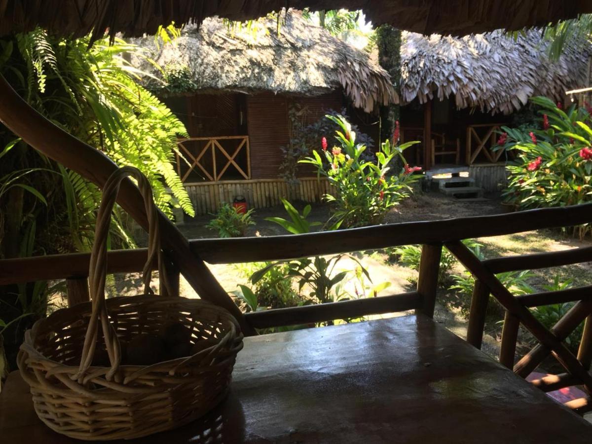 Casa De La Iguana Lívingston Exterior foto